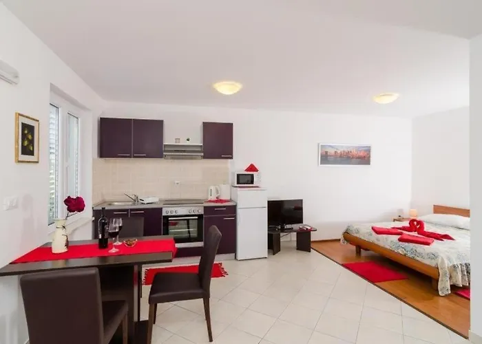 Apartmán With A Parking Space - 22654 *