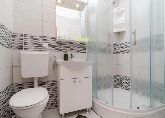 With A Parking Space - 22654 Apartman